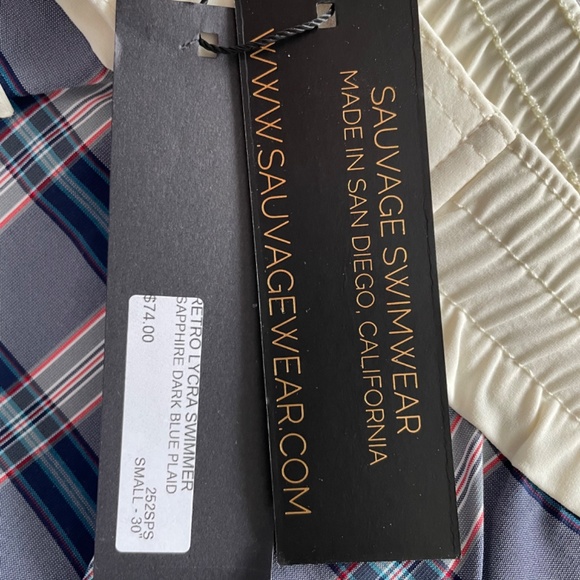 Swimwear - Picture 3 of 4